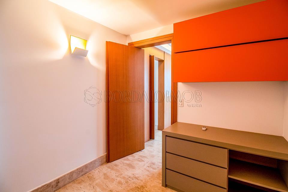 Image Property