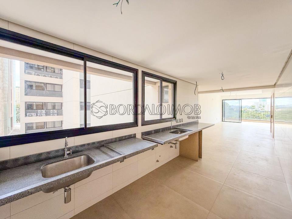 Image Property