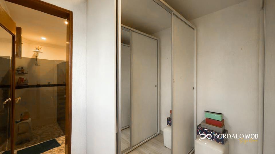 Image Property